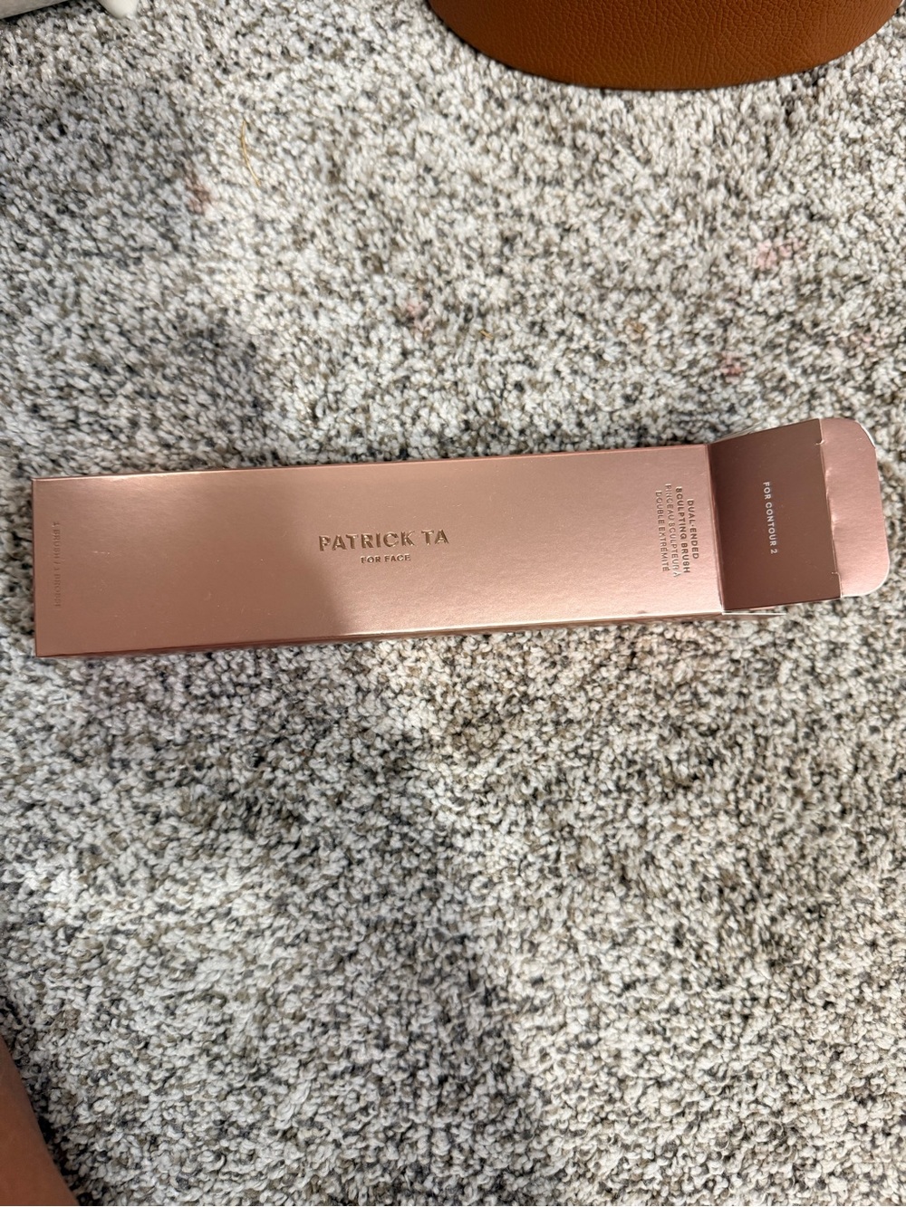 Patrick Ta Dual ended Contour brush